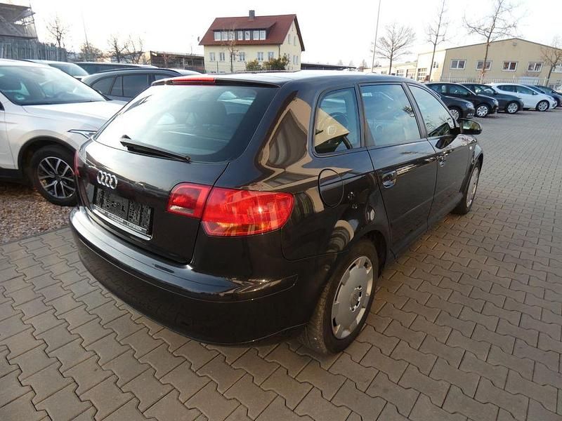 Gebraucht Audi A3 Ambition 140 PS (102 kW) 2004 Grau Kleinwagen