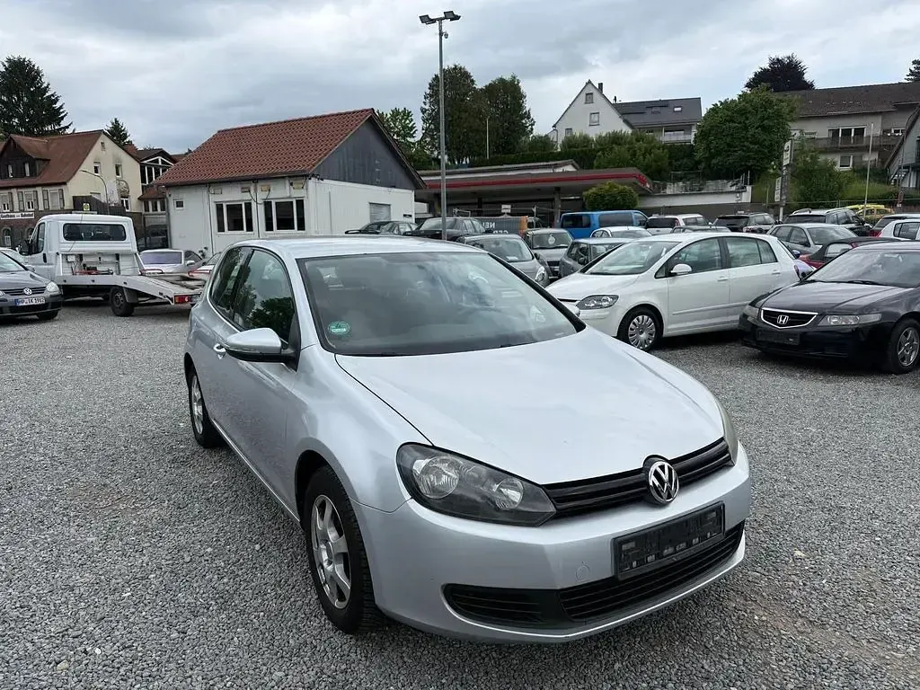 Second-hand VW Golf VI Trendline 80 CP (58 kW) 2009 Argintiu Hatchback