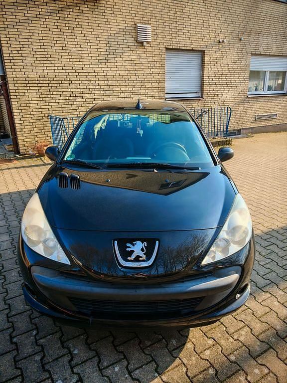 Gebraucht Peugeot 206 60 PS (44 kW) 2009 Schwarz Limousine