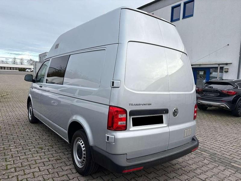 Gebraucht VW Transporter 102 PS (75 kW) 2020 Silber Van