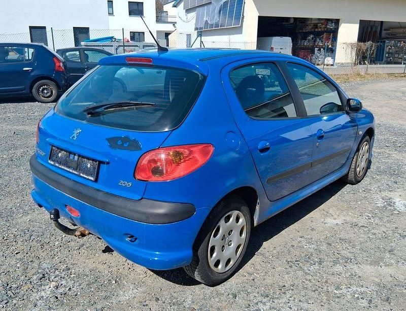 Gebraucht Peugeot 206 75 PS (55 kW) 2005 Blau Limousine