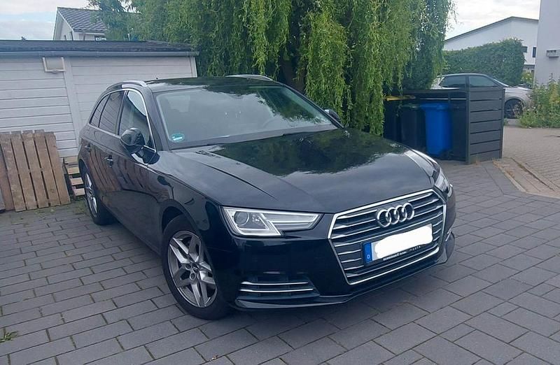 Gebraucht Audi A4 Sport 190 PS (139 kW) 2017 Schwarz Kombi