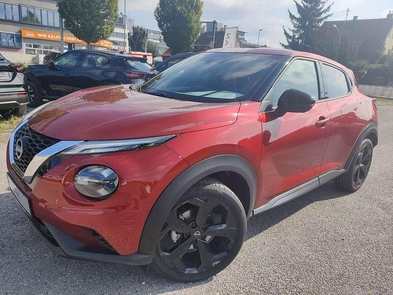 Fuji sunset red (m) Gebraucht 2024 Nissan Juke Tekna SUV | 22.990 € (Etwas zu teuer) - Bild 1/4