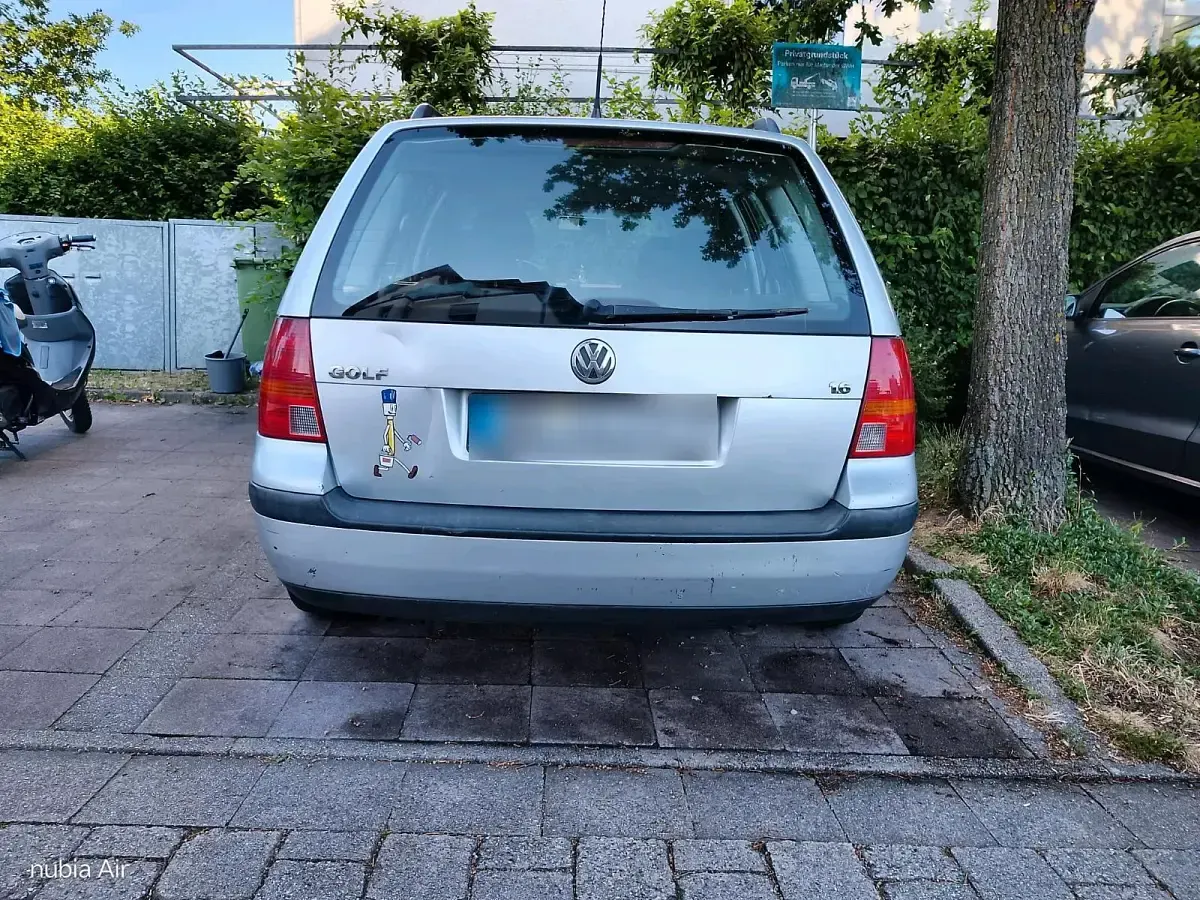 Gebraucht VW Golf IV 2004 Grau Kombi
