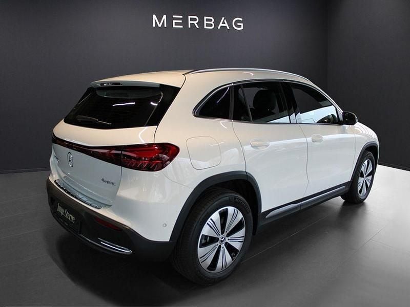 Gebraucht Mercedes EQA300 Progressive 167 kW (228 PS) 2024 Polarweiss SUV
