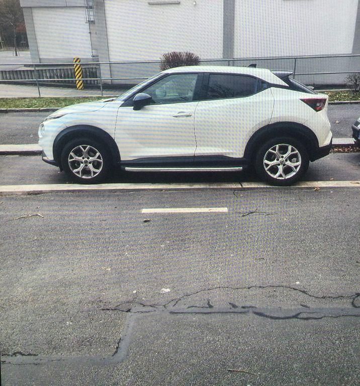 Weiß Gebraucht 2021 Nissan Juke N-Connecta SUV | 17.300 € (Superpreis) - Bild 1/4