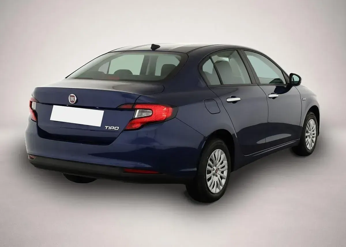 Neu Fiat Tipo Easy 131 PS (96 kW) 2025 Manufacturer Limousine