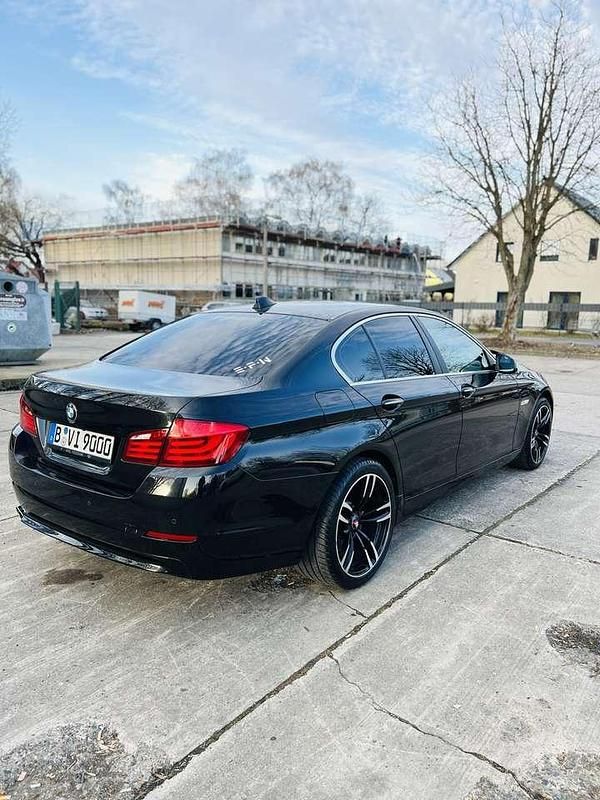 Gebraucht BMW 530 258 PS (189 kW) 2013 Limousine