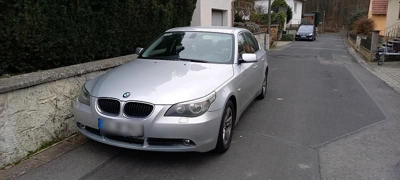 Gebraucht BMW 560L 170 PS (125 kW) 2004 Silber Limousine