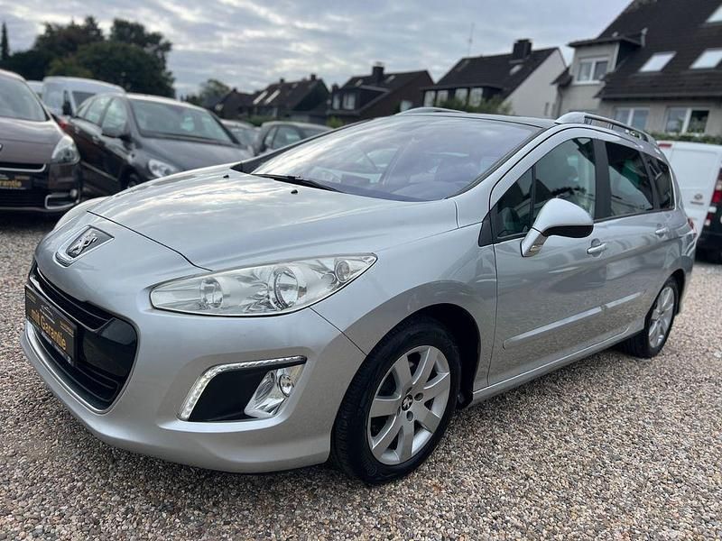 Grau Gebraucht 2012 Peugeot 308 SW Business-Line Kombi | 4.999 € (Superpreis) - Bild 1/4