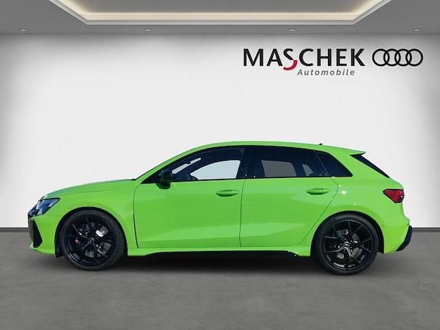 Gebraucht Audi RS3 Sportback Ambiente 400 PS (294 kW) 2025 Kyalamigrün Kleinwagen