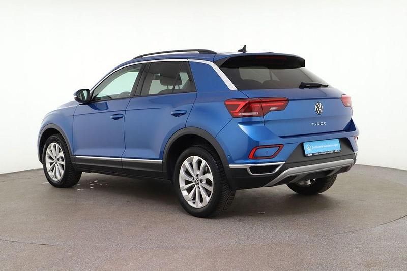 Gebraucht VW T-Roc Style 150 PS (110 kW) 2022 Ravennablau metallic SUV