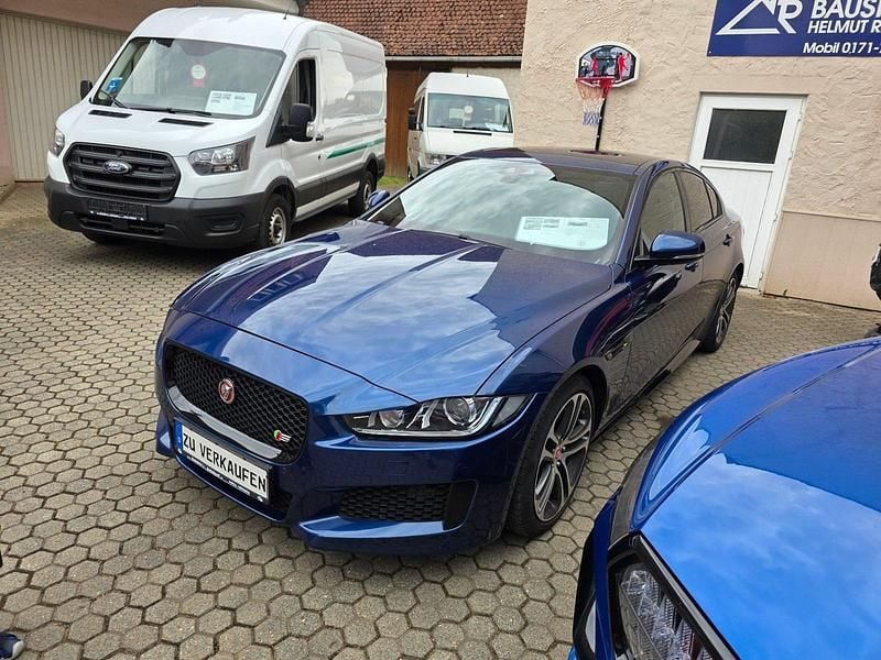 Gebraucht Jaguar XE S 340 PS (250 kW) 2015 Blau Limousine