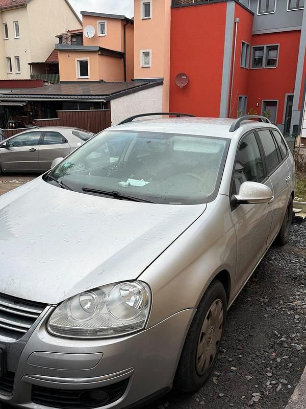 Silber Gebraucht 2008 VW Golf V Kombi | 1.300 € (Guter Preis) - Bild 1/4