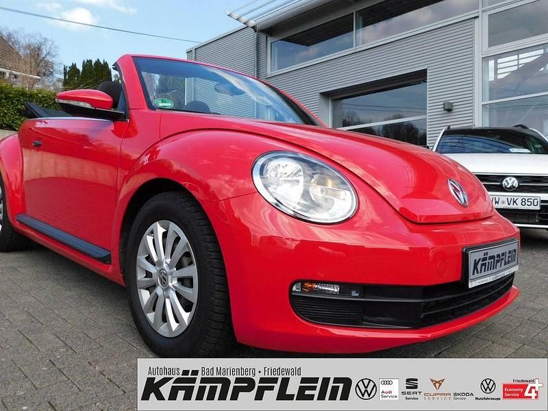 Gebraucht VW Beetle Cabriolet 105 PS (77 kW) 2015 Rot Cabrio