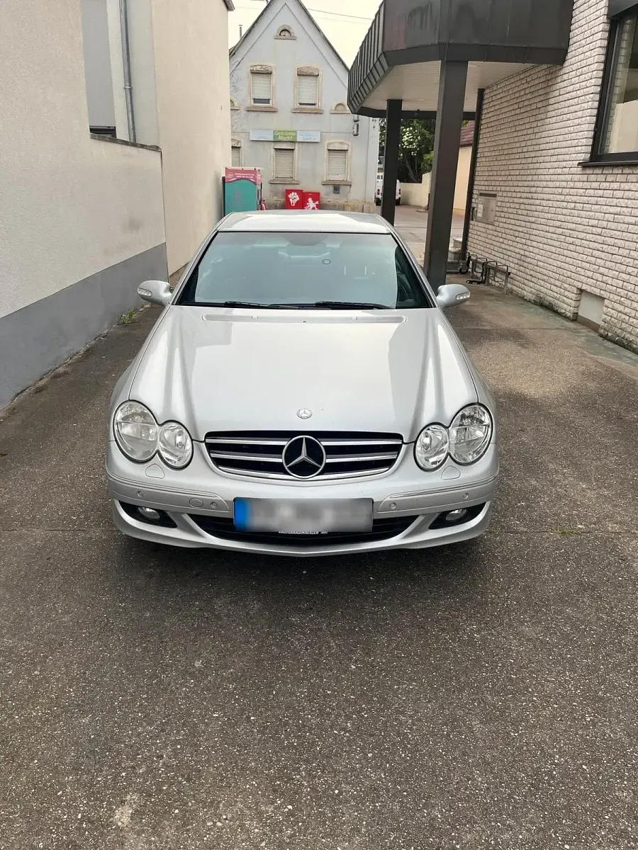 Gebraucht Mercedes CLK200 163 PS (119 kW) 2006 Silber Coupé