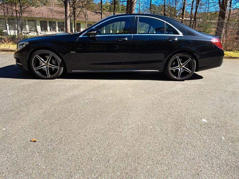 Gebraucht Mercedes S350 AMG 258 PS (189 kW) 2014 Schwarz Limousine