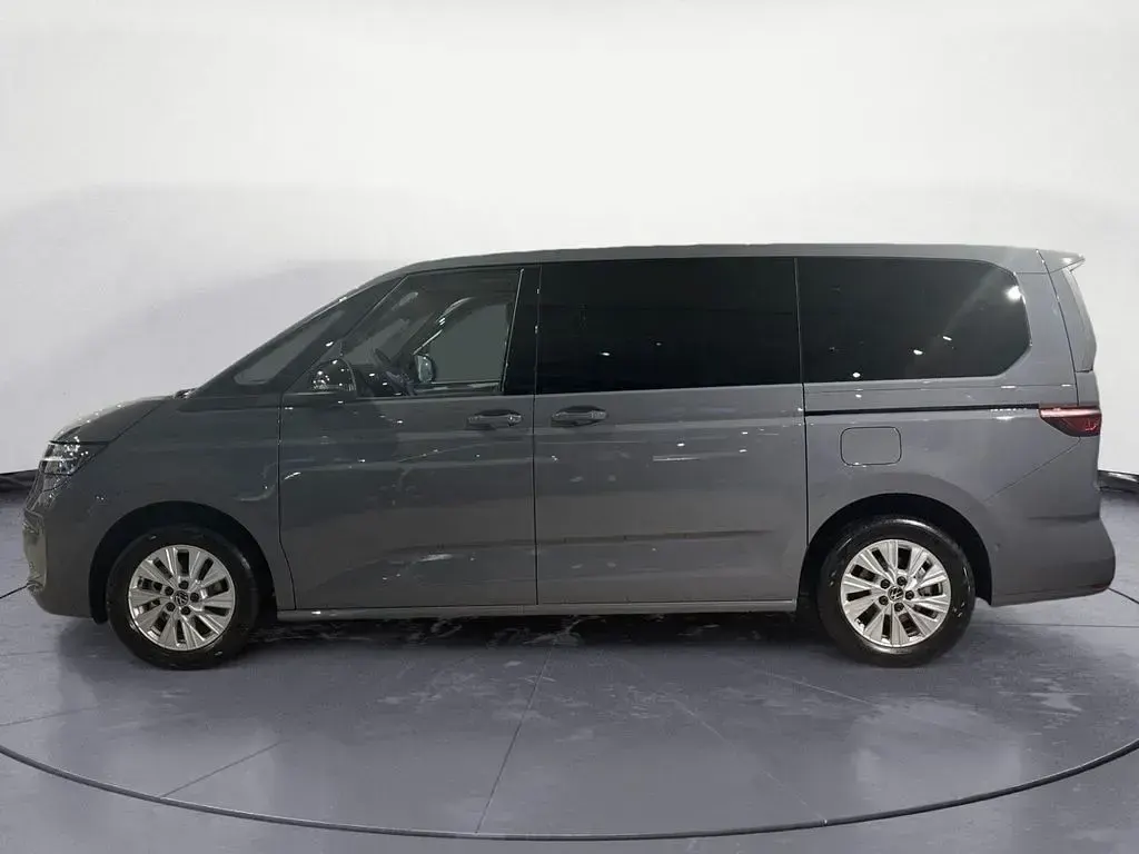 Ny VW Multivan Life 150 HK (110 kW) 2026 Grå Minibuss