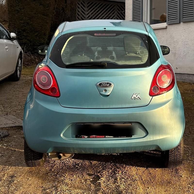 Gebraucht Ford Ka 69 PS (50 kW) 2010 Blau Kleinwagen