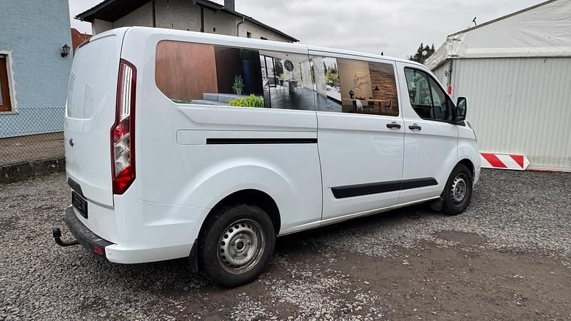 Gebraucht Ford Transit Custom 130 PS (95 kW) 2018 Weiß Van / Kleinbus