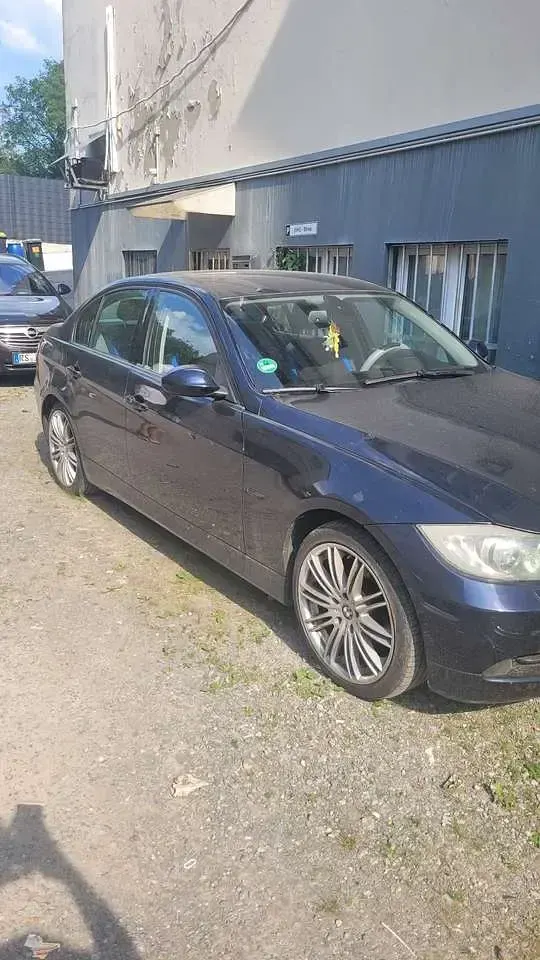 Gebraucht BMW 320 Lifestyle 170 PS (125 kW) 2005 Limousine