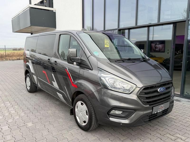 Gebraucht Ford Transit Custom 170 PS (125 kW) 2020 Schwarz Van / Kleinbus