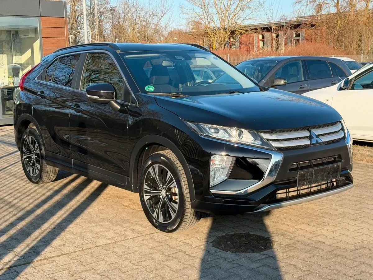 Used Mitsubishi Eclipse Cross Active 163 HP (119 kW) 2019 Black SUV