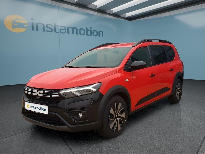Neu Dacia Jogger 141 PS (103 kW) 2025 Rot Van / Kleinbus