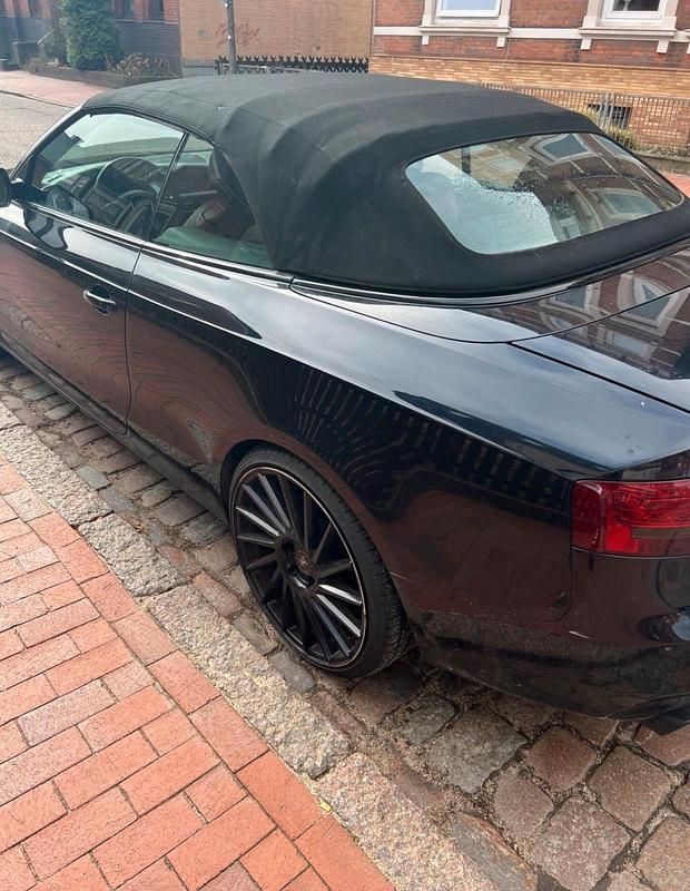 Gebraucht Audi A5 Cabriolet 210 PS (154 kW) 2012 Schwarz Cabrio