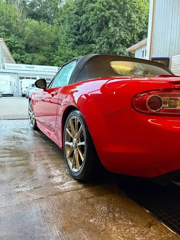 Gebraucht Mazda MX5 20th Anniversary 126 PS (92 kW) 2010 Rot Cabrio