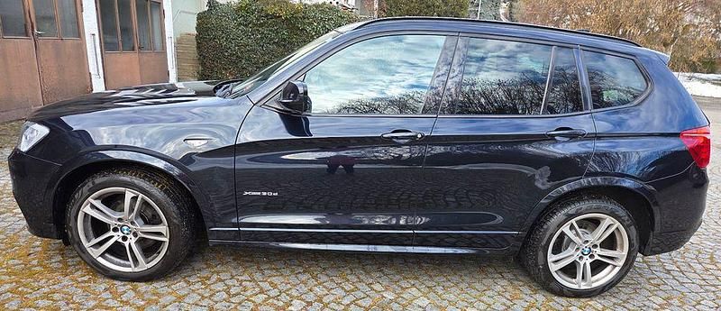 Schwarz Gebraucht 2011 BMW X3 SUV | 13.000 € (Fairer Preis) - Bild 1/4