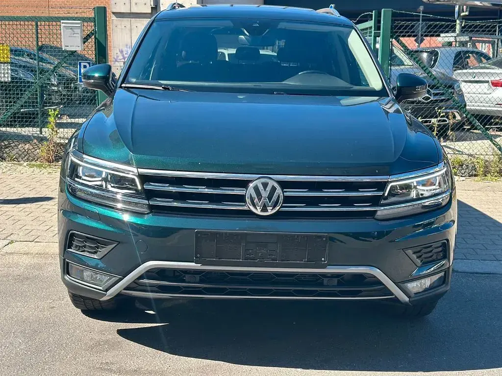 Gebraucht VW Tiguan Allspace Highline 150 PS (110 kW) 2019 Grün SUV