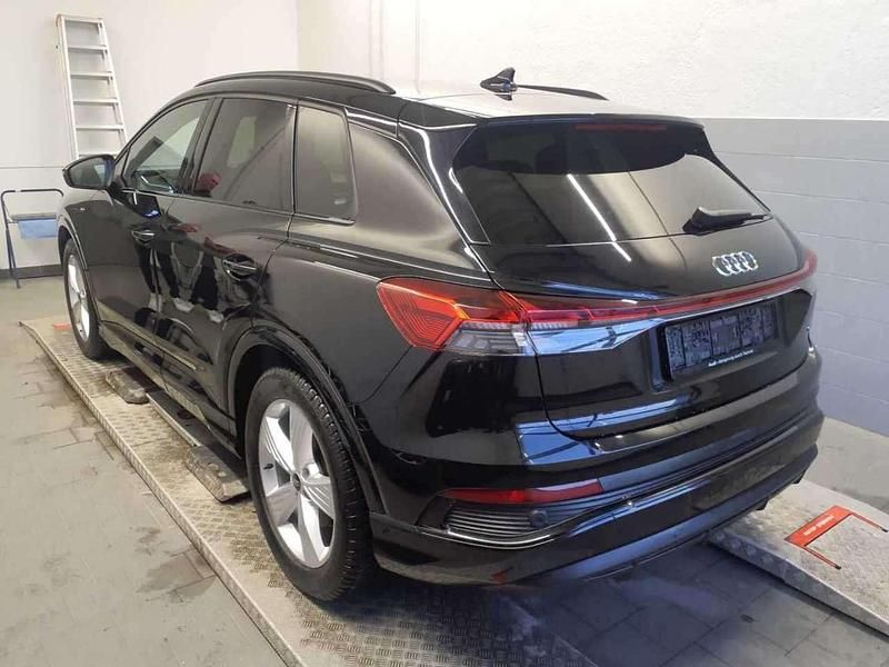 Gebraucht Audi Q4 e-tron S-Line 219 kW (299 PS) 2023 Schwarz SUV