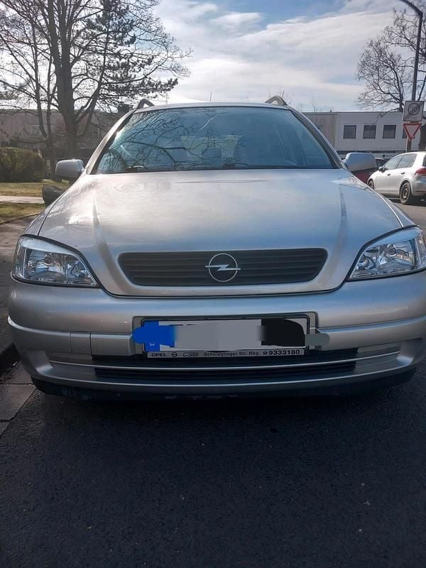 Silber Gebraucht 2001 Opel Astra Kombi | 500 € (Guter Preis) - Bild 1/4