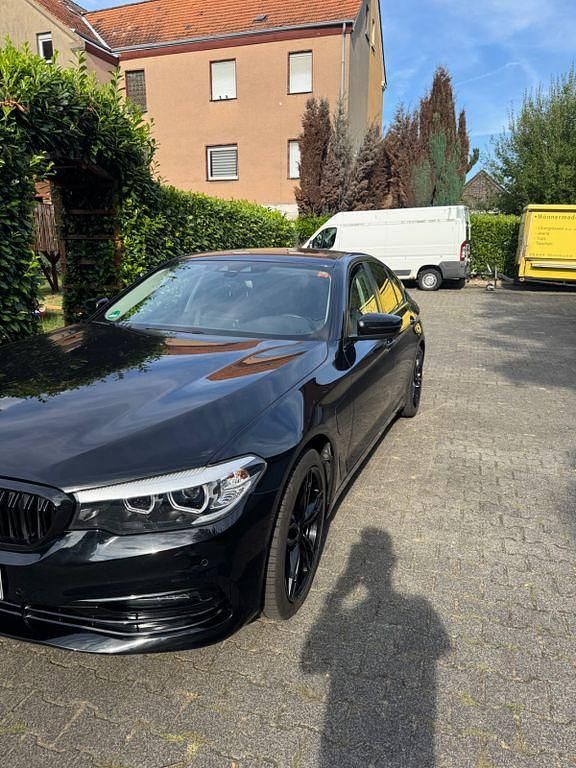 Gebraucht BMW 530e 252 PS (185 kW) 2020 Schwarz Limousine