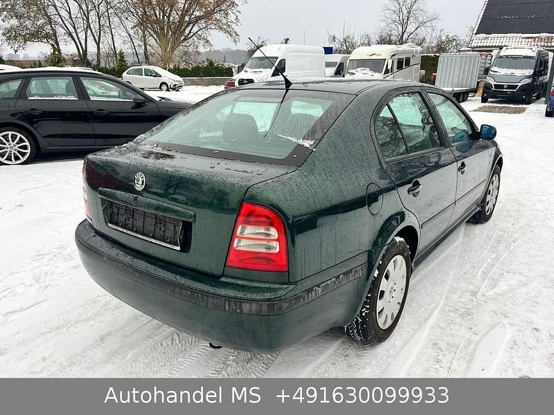 Gebraucht Skoda Octavia Ambiente 90 PS (66 kW) 2001 Grün Limousine