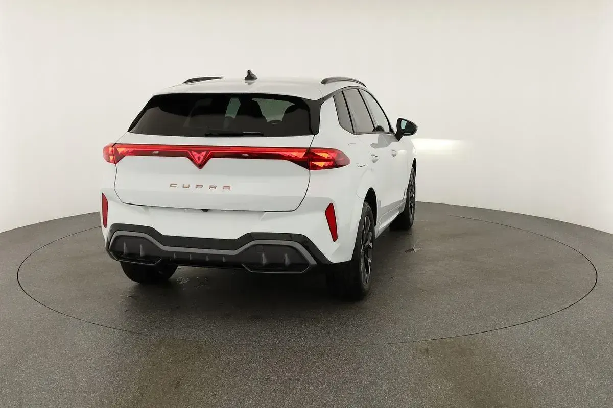 Neu Cupra Terramar 150 PS (110 kW) 2025 Glacial white metallic SUV
