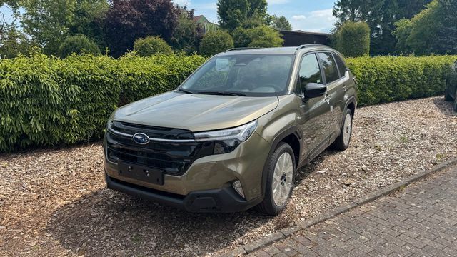 River rock pearl Neu 2025 Subaru Forester Platinum SUV | 46.490 € (Etwas zu teuer) - Bild 1/4