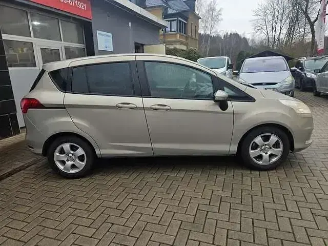 Second-hand Ford B-MAX Trend 90 CP (66 kW) 2013 Bej Monovolum