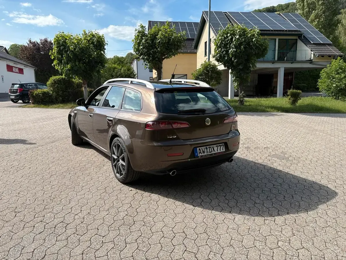 Gebraucht Alfa Romeo 159 200 PS (147 kW) 2008 Braun Kombi
