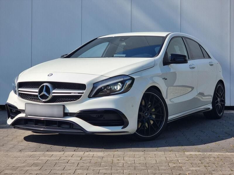 Weiß Gebraucht 2017 Mercedes A45 AMG AMG | 29.360 € (Fairer Preis) - Bild 1/4