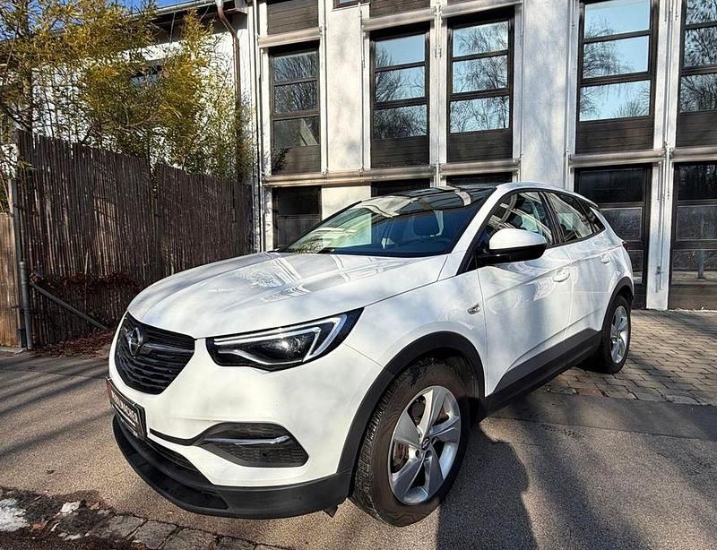 Gebraucht Opel Grandland X Edition 120 PS (88 kW) 2017 Weiß SUV