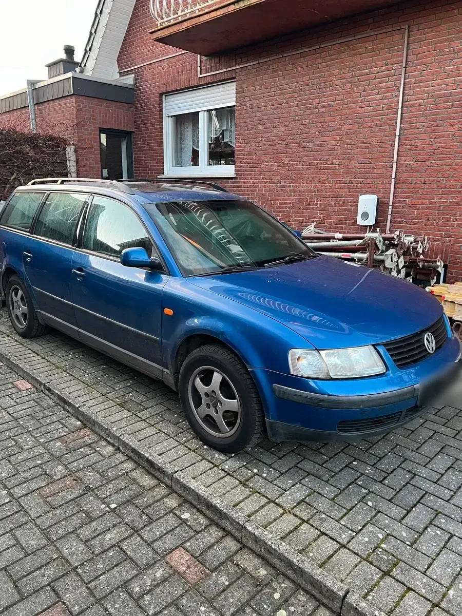 Gebraucht VW Passat 90 PS (66 kW) 1997 Blau Kombi