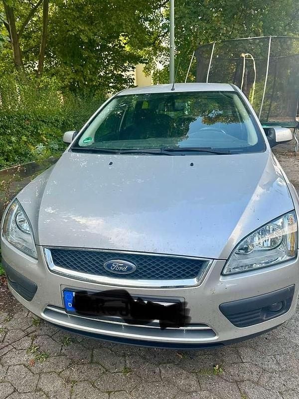 Gebraucht 2006 Ford Focus Sport Kombi | 700 € (Guter Preis) - Bild 1/4