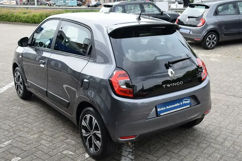 Gebraucht Renault Twingo 65 PS (47 kW) 2022 Grau Kleinwagen