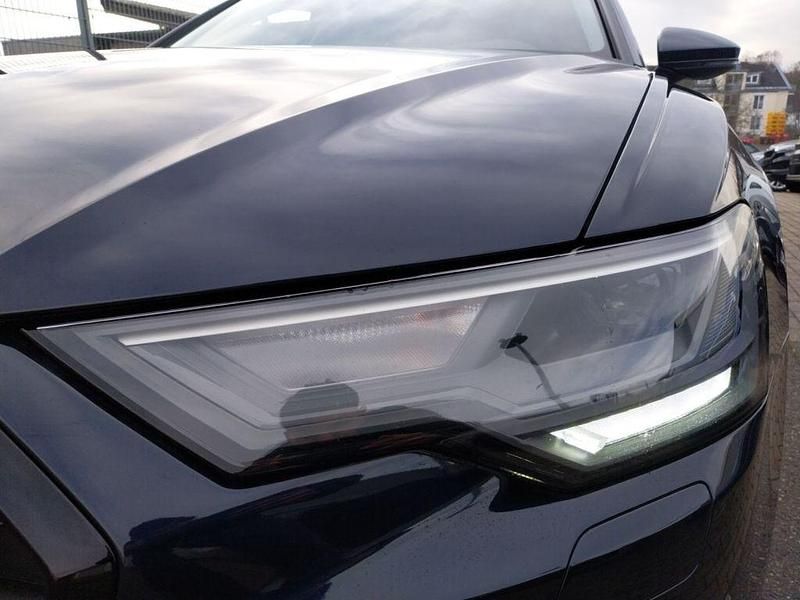 Second-hand Audi A6 Sport 204 CP (150 kW) 2022 Albastru Break