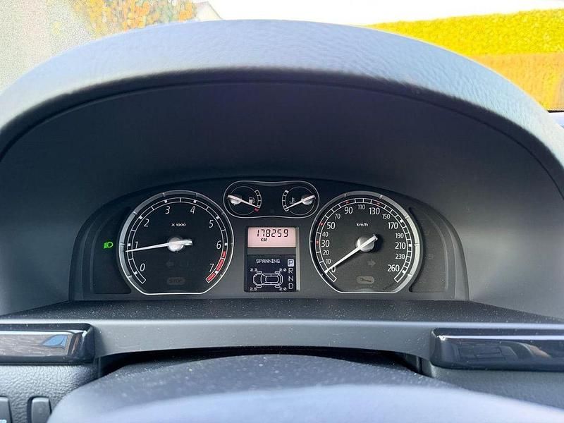 Gebraucht Renault Laguna GrandTour 207 PS (152 kW) 2005 Grün Kombi