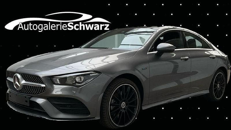 Amg mountaingrau metallic Gebraucht 2021 Mercedes CLA250e AMG line Limousine | 34.780 € (Teuer) - Bild 1/3