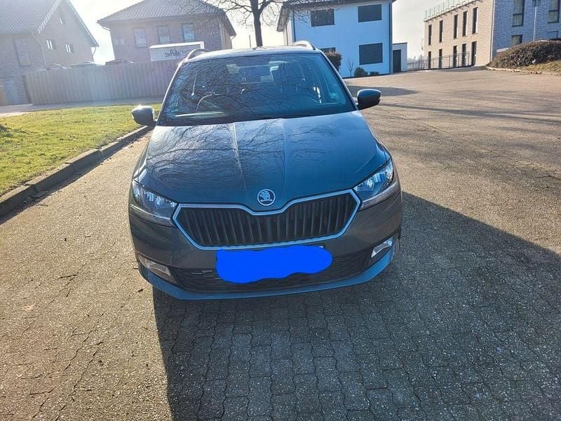 Gebraucht Skoda Fabia 75 PS (55 kW) 2019 Grau Kombi
