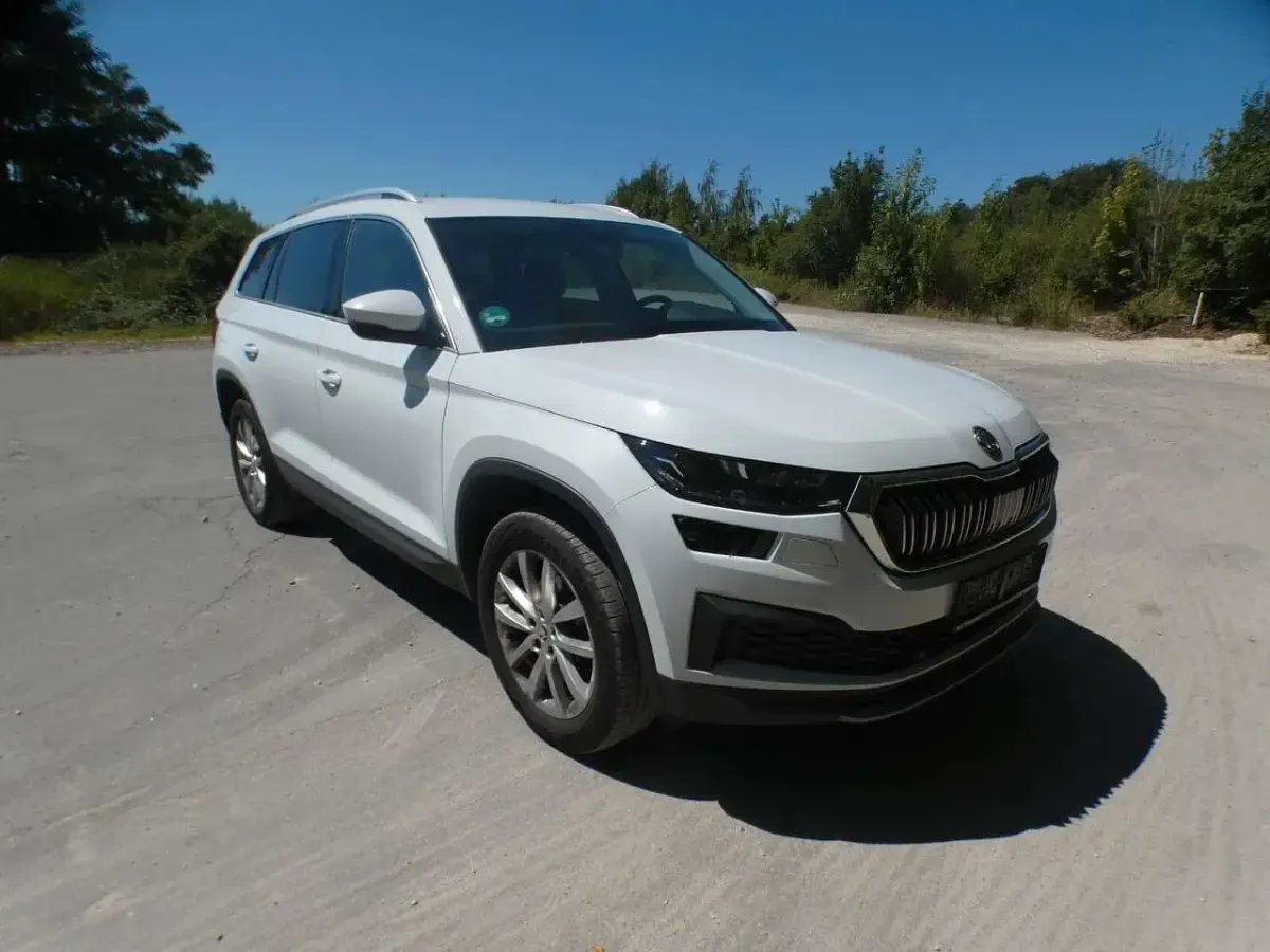 Gebraucht Skoda Kodiaq Style 150 PS (110 kW) 2023 Weiß SUV